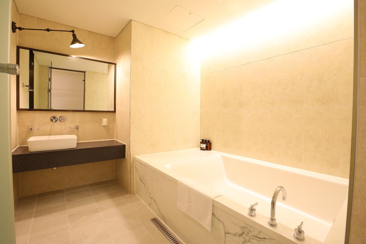 Rest Hotel Gimpo Bagian luar foto