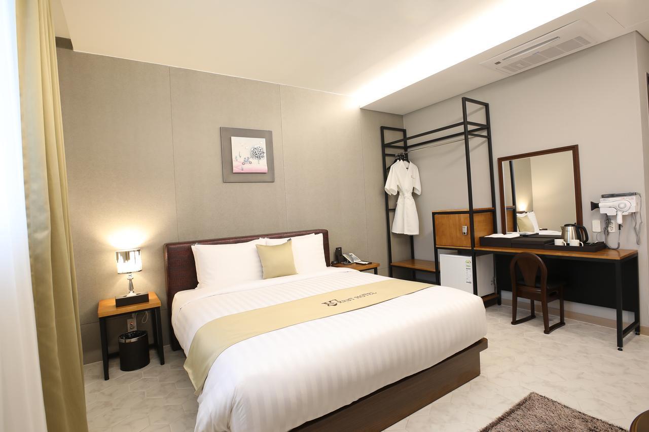 Rest Hotel Gimpo Bagian luar foto